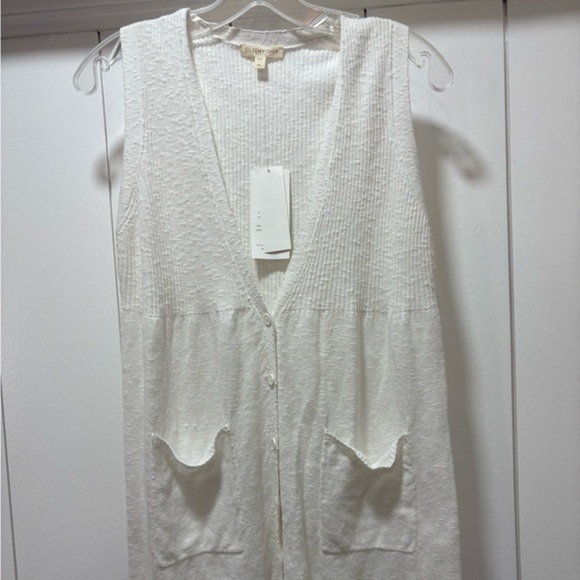 EILEEN FISHER Sweater Vest Size PS Linen Cotton Slub Button Up Ribbed White.NWT - Picture 1 of 5